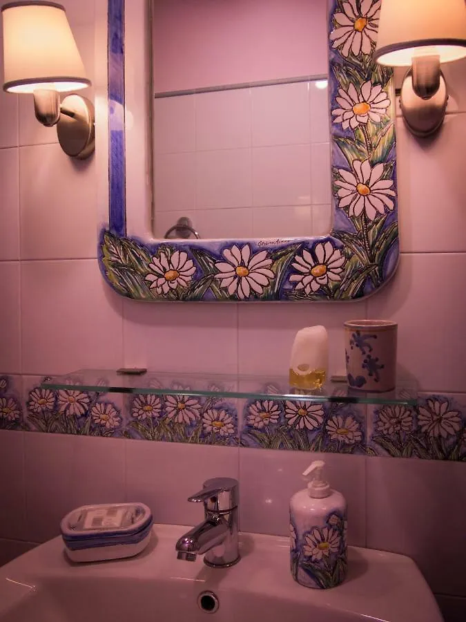 Guest House A Portapalermo Santo Stefano di Camastra 0*,  Italia